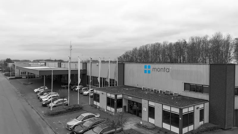 bij Monta Strategische locatie en eigen magazijnen voor efficiëntie